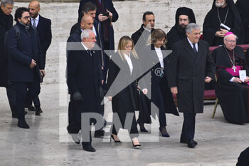 2023-01-05 - Prime Minister of Italy Giorgia Meloni during the Funeral Mass for the Pope Emeritus Benedict XVI on January 5, 2023 at St Peter's Basilica, Vatican City,  Vatican. - THE FUNERAL OF POPE EMERITUS BENEDICT XVI - NEWS - RELIGION