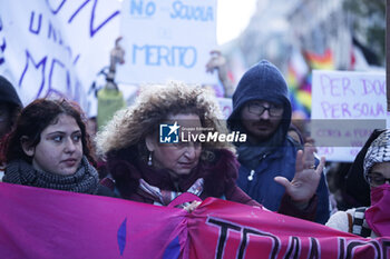 2023-11-25 - Demonstrators walk on the streets of Messina - GIORNATA CONTRO LA VIOLENZA SULLE DONNE 2023 _ NON UNA DI MENO - NEWS - SOCIETY