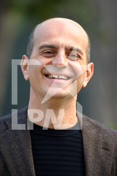 2023-01-05 - Giovanni Ludeno - PHOTOCALL SERIE TV 