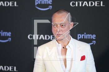 2023-04-21 - Maurizio Lombardi actor citadel Italy - PHOTOCALL CITADEL - NEWS - VIP