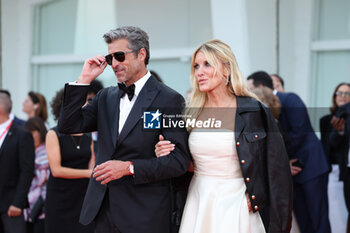 2023-08-31 - Patrick Dempsey and Jillian Fink attend a red carpet for the movie 
