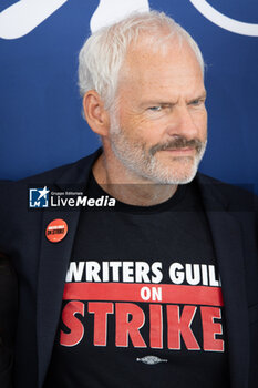 2023-08-30 - Jury member Martin McDonagh attends the Venezia 80 Jury Photocall at the 80th Venice International Film Festival at on August 30, 2023 in Venice, Italy. ©Photo: Cinzia Camela. - VENEZIA 80 JURY PHOTOCALL - THE 80TH VENICE INTERNATIONAL FILM FESTIVAL - NEWS - VIP