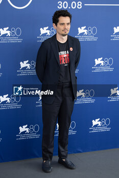 2023-08-30 - Jury President Damien Chazelle attends a photocall at the 80th Venice International Film Festival at on August 30, 2023 in Venice, Italy. ©Photo: Cinzia Camela. - VENEZIA 80 JURY PHOTOCALL - THE 80TH VENICE INTERNATIONAL FILM FESTIVAL - NEWS - VIP