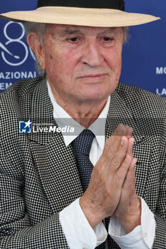 2023-09-04 - Vittorio Storaro attends a photocall for the movie 