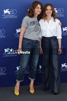 2023-09-04 - Valerie Lemercier and Lou de Laage attend a photocall for the movie 