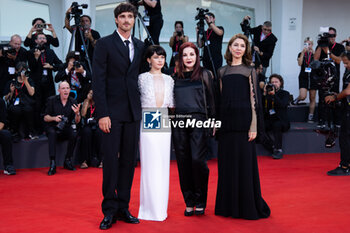 2023-09-04 - (L-R) Jacob Elordi, Cailee Spaeny, Priscilla Presley and Sofia Coppola attend a red carpet for the movie 