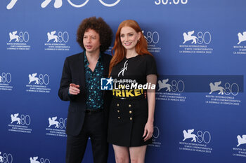 2023-09-08 - Michel Franco and Jessica Chastain attend a photocall for the movie 