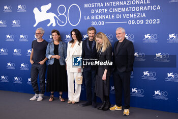 2023-09-08 - Vincent Delerm, Sidonie Dumas, Marie Drucker, Guillaume Canet, Alba Rohrwacher and Stephane Brize attend a photocall for the movie 