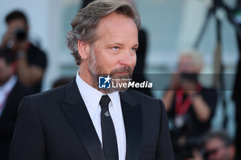 2023-09-09 - Peter Sarsgaard attends a red carpet ahead of the closing ceremony at the 80th Venice International Film Festival on September 09, 2023 in Venice, Italy. ©Photo: Cinzia Camela. - CLOSING CEREMONY RED CARPET - 80° VENICE INTERNATIONAL FILM FESTIVAL - NEWS - VIP