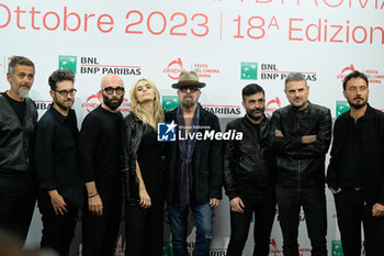 2023-10-19 - Cast attends the photocall of the movie “Who To Love” during the 18th Rome Film Festival at Auditorium Parco Della Musica on October 19, 2023 in Rome, Italy. - PHOTOCALL OF THE MOVIE “WHO TO LOVE” 18TH ROME FILM FESTIVAL AT AUDITORIUM PARCO DELLA MUSICA - NEWS - VIP