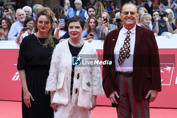2023-10-20 - Alice Rohrwacher, Isabella Rossellini and Renzo Arbore during the Red Carpet at the 18th Edition of the Rome Film Festival, 20 October 2023, Auditorium Parco della Musica, Rome, Italy - ROME FILM FESTIVAL 18TH EDITION - DAY 3 - NEWS - VIP