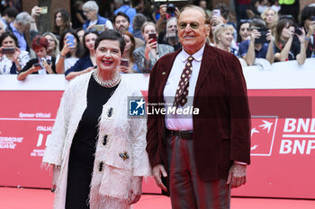 2023-10-20 - Isabella Rossellini and Renzo Arbore during the Red Carpet at the 18th Edition of the Rome Film Festival, 20 October 2023, Auditorium Parco della Musica, Rome, Italy - ROME FILM FESTIVAL 18TH EDITION - DAY 3 - NEWS - VIP