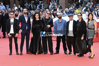 2023-10-20 - Verdiana Vitti, Rodrigo D'Erasmo, Giorgio Testi, Daniele Parascandolo, a guest and Rossella Rizzi attend a red carpet for the movie 