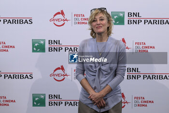 2023-10-20 - Valeria Bruni Tedeschi attend a Photocall for the movie “Te lo avevo detto” during the 18th Edition of the Rome Film Festival, 20 October 2023, Auditorium Parco della Musica, Rome, Italy - ROME FILM FESTIVAL 18TH EDITION - DAY 3 - NEWS - VIP