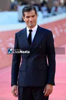 2023-10-22 - Marco Bonini attends the red carpet of the movie “Unfitting” during the 18th Rome Film Festival at Auditorium Parco Della Musica on October 22, 2023 in Rome, Italy. - RED CARPET OF THE MOVIE “UNFITTING” 18TH ROME FILM FESTIVAL - NEWS - VIP