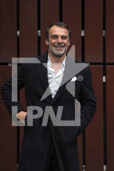 2023-01-17 - Alessandro Preziosi - PHOTOCALL DELLA FICTION RAI 