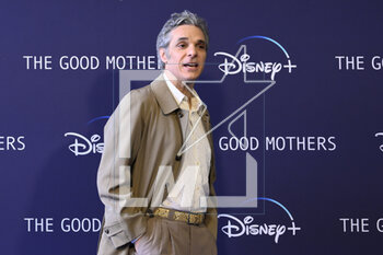 2023-04-04 - Francesco Colella during the Photocall of The Good Mothers at The Space Cinema Moderno, 4th April 2023, Rome, Italy - PHOTOCALL THE GOOD MOTHERS - REPORTAGE - VIP