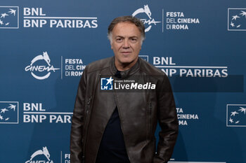 2024-10-16 - Francesco Acquaroli attends the Photocall of the movie “Berlinguer. La grande Ambizione ” during the 19th Rome Film Festival at Auditorium Parco Della Musica on October 16, 2024 in Rome, Italy. - FESTA DEL CINEMA ROMA PHOTOCALL BERLINGUER. LA GRANDE AMBIZIONE - NEWS - ENVIRONMENT