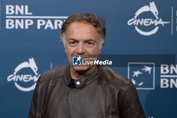 2024-10-16 - Francesco Acquaroli attends the Photocall of the movie “Berlinguer. La grande Ambizione ” during the 19th Rome Film Festival at Auditorium Parco Della Musica on October 16, 2024 in Rome, Italy. - FESTA DEL CINEMA ROMA PHOTOCALL BERLINGUER. LA GRANDE AMBIZIONE - NEWS - ENVIRONMENT