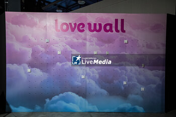 2024-02-13 - LOVE – The Immersive Exhibition Love Wall - OPENING 