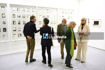 2024-02-01 - Inauguration of the international art fair 