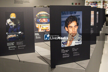 2024-04-23 - photo (Exhibition Ayrton Senna Forever) - AYRTON SENNA FOREVER  - MOSTRA - REPORTAGE - ART