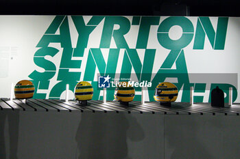 2024-04-23 - Senna helmets (Exhibition Ayrton Senna Forever) - AYRTON SENNA FOREVER  - MOSTRA - REPORTAGE - ART