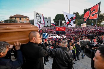 Gigi Riva's funeral - NEWS - CHRONICLE