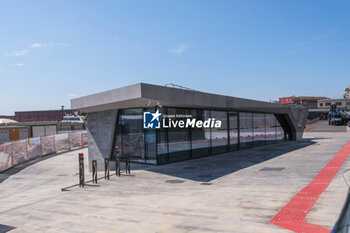 2024-05-27 - General view of the new maritime station at the Beverello pier from where tourists will depart for the islands of the Campania archipelago Ischia Procida and Capri. - INSTITUTIONAL VISIT BY TRANSPORT MINISTER MATTEO SALVINI TO THE NEW MARITIME STATION AT MOLO BEVERELLO - NEWS - CHRONICLE