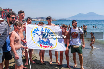 2024-06-08 - The generalised extensions of state concessions to establishments are also illegitimate because they conflict with the Bolkenstein directive. This has been reaffirmed by the Italian Council of State in three rulings. In naples demonstrators protest against both the abusive exercise of the lidos and the contingent entrance to the free beaches adopted by the municipality of naples to manage the influx use a reservation. - FREE SEA, ACTIVISTS PROTEST FOR THE RIGHT TO ACCESS THE SEA - NEWS - CHRONICLE