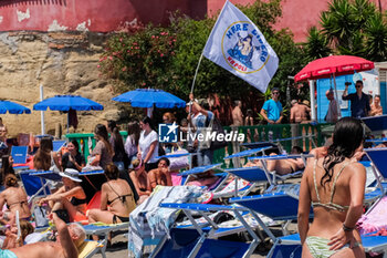 2024-06-08 - The generalised extensions of state concessions to establishments are also illegitimate because they conflict with the Bolkenstein directive. This has been reaffirmed by the Italian Council of State in three rulings. In naples demonstrators protest against both the abusive exercise of the lidos and the contingent entrance to the free beaches adopted by the municipality of naples to manage the influx use a reservation. - FREE SEA, ACTIVISTS PROTEST FOR THE RIGHT TO ACCESS THE SEA - NEWS - CHRONICLE