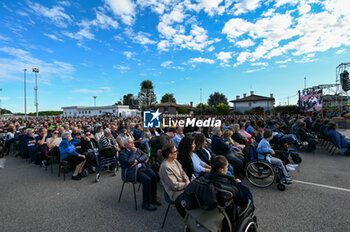 2024-10-11 - The faithful in prayer at the Tezze sul Brenta Stadium (Vi) - SAMMY BASSO'S FUNERAL - NEWS - CHRONICLE