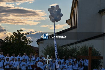 2024-10-11 - balloons for Sammy Basso - SAMMY BASSO'S FUNERAL - NEWS - CHRONICLE