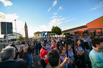 2024-10-11 - Sammy Basso's coffin leaves the celebration - SAMMY BASSO'S FUNERAL - NEWS - CHRONICLE