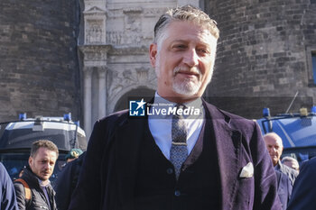 2024-11-21 - The Minister of Culture, Alessandro Giuli, at the Maschio Angioino in Naples to attend the conference in memory of the historian Giuseppe Galasso. - ALESSANDRO GIULI, ITALIAN MINISTER OF CULTURE - NEWS - CHRONICLE