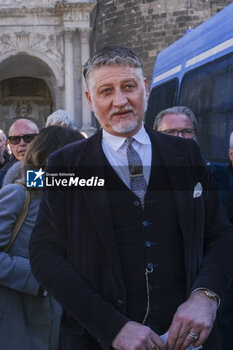 2024-11-21 - The Minister of Culture, Alessandro Giuli, at the Maschio Angioino in Naples to attend the conference in memory of the historian Giuseppe Galasso. - ALESSANDRO GIULI, ITALIAN MINISTER OF CULTURE - NEWS - CHRONICLE