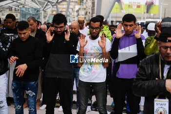 2024-04-10 - Eid al Fitr Muslim community members pray at Piazza Garibaldi in Naples as part of Eid al-Fitr celebrations. Eid al-Fitr is celebrated by Muslims around the world because it marks the end of the month of Ramadan. - EID AL-FITR, NAPOLI - NEWS - CULTURE