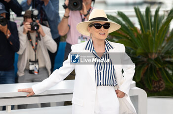 Meryl Streep Honorary Palme d'Or Photocall - The 77th Annual Cannes Film Festival - NEWS - CULTURE