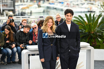 2024-05-15 - Lea Seydoux and Louis Garrel attend the photocall at the 76th annual Cannes film festival at Palais des Festivals on May 15, 2024 in Cannes, France. - LE DEUXIèME ACTE (THE SECOND ACT) PHOTOCALL - THE 77TH ANNUAL CANNES FILM FESTIVAL - NEWS - CULTURE