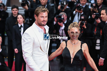 2024-05-15 - Chris Hemsworth and Elsa Pataky attend 