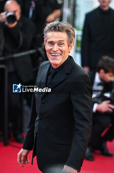 2024-05-17 - Willem Dafoe attends the 