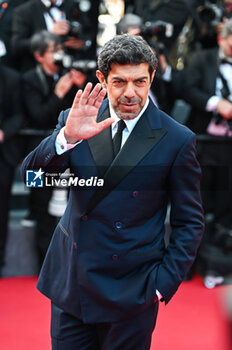 2024-05-17 - Jury Member Pierfrancesco Favino attends the 