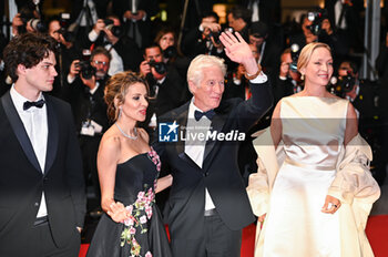 2024-05-17 - Alejandra Silva, Richard Gere, Homer James Jigme Gere and Uma Thurman attend the 