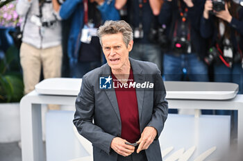 2024-05-18 - Willem Dafoe attends the 