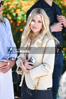 2024-05-19 - Sienna Miller attends the 