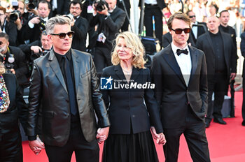 2024-05-21 - Benjamin Biolay, Catherine Deneuve and Christophe Honore attend the 