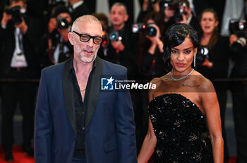 2024-05-21 - Narah Baptista and Vincent Cassel attend the 