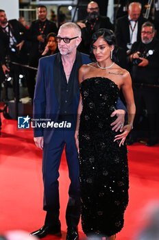 2024-05-21 - Narah Baptista and Vincent Cassel attend the 