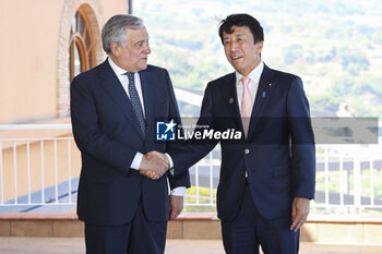 2024-07-16 - Arrival of delegations at the G7 on Trade. Antonio Tajani (Italian Minister of Foreign Affairs) welcomes Ken Saito (Japan Minister of Economy, Trade and Industry) - MINISTERIAL MEETING ON TRADE  VILLA SAN GIOVANNI AND REGGIO CALABRIA, 16-17 JULY 2024  - NEWS - ECONOMY