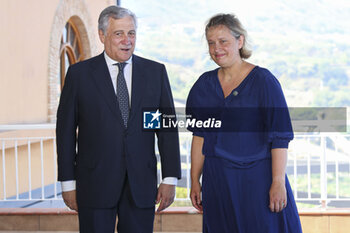 2024-07-16 - Arrival of delegations at the G7 on Trade. Antonio Tajani (Italian Minister of Foreign Affairs) welcomes Claire Cheremetinski (Assisant Director-General for Business Policy, Investment and in charge of fighting against Financial Criminality at the French Treasury) - MINISTERIAL MEETING ON TRADE  VILLA SAN GIOVANNI AND REGGIO CALABRIA, 16-17 JULY 2024  - NEWS - ECONOMY